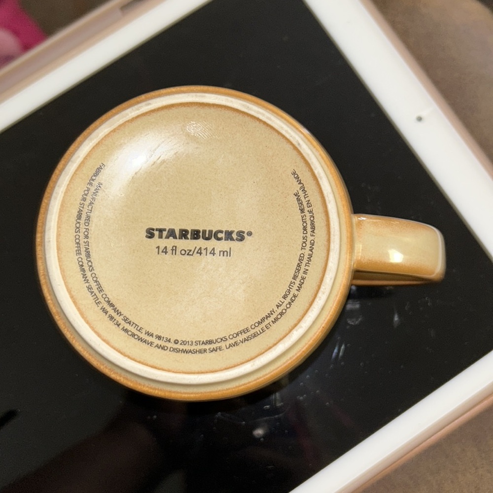 Starbucks Coffee Mug Brown Leaf Pattern Leaves Fall Cup 2013 Embossed 14oz. - Picture 7 of 7